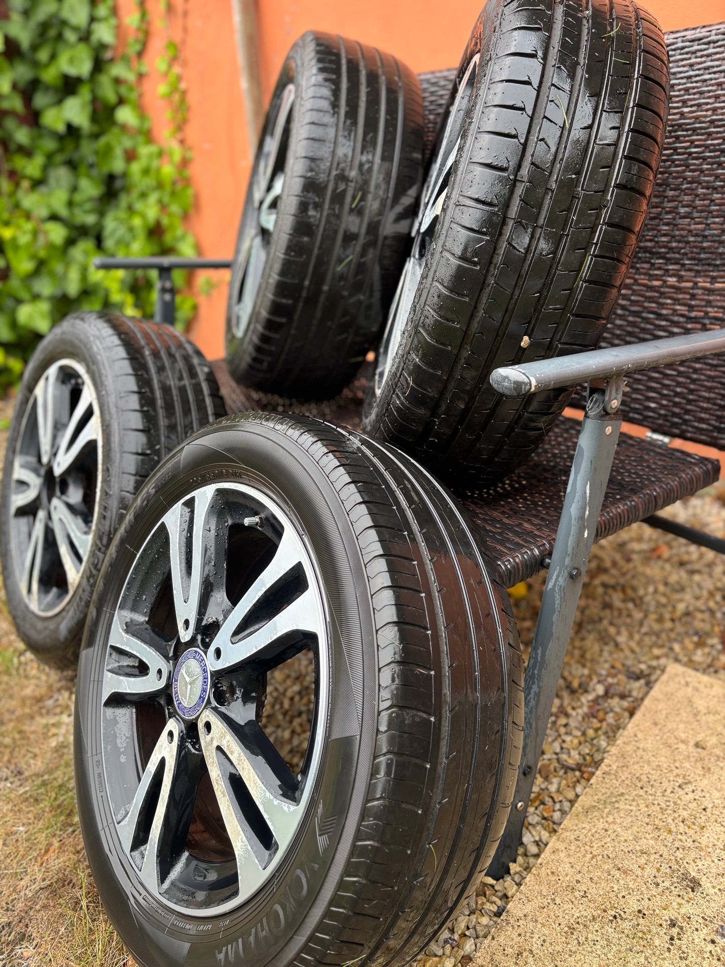 Genuine Mercedes-Benz OEM 16” Alloys- Complete set with tyres