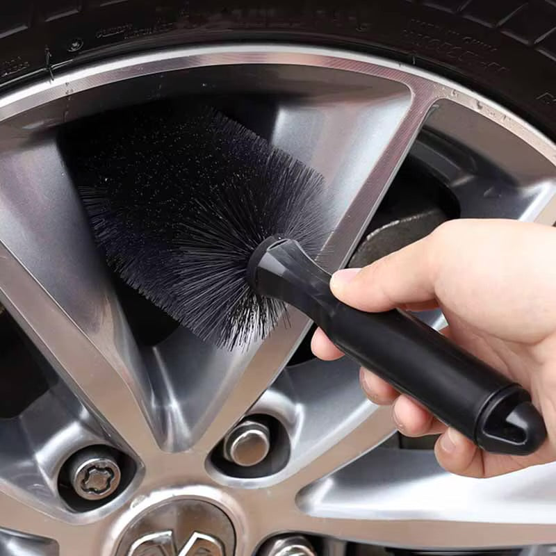 Car Wheel Cleaning Brush – Tyre & Rim Scrubber